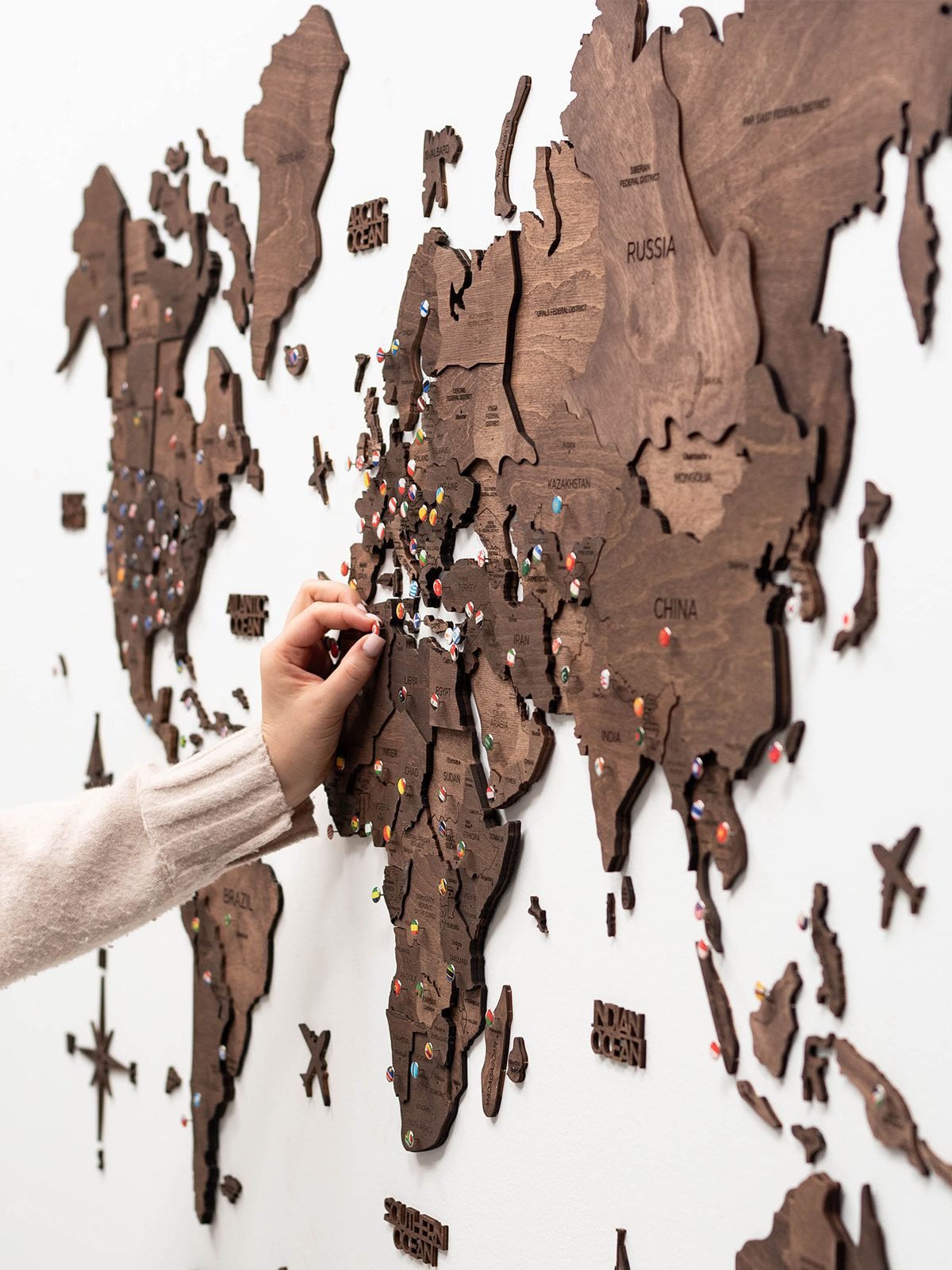 Premium 3D Wooden World Map Dark Walnut Premium 3D Wooden World Map Dark Walnut